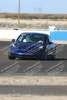 media/Nov-08-2025-Speed Ventures (Sat) [[1c7a6332f5]]/TC A/Session 3 (Turn 3)/